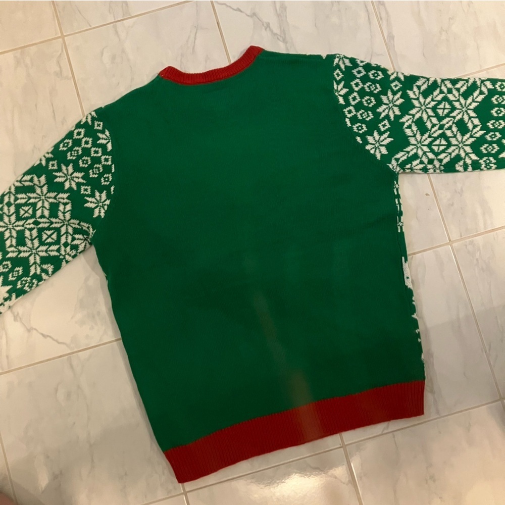 Urban heritage rudolf reindeer Christmas sweater. EUC! - Picture 6 of 8